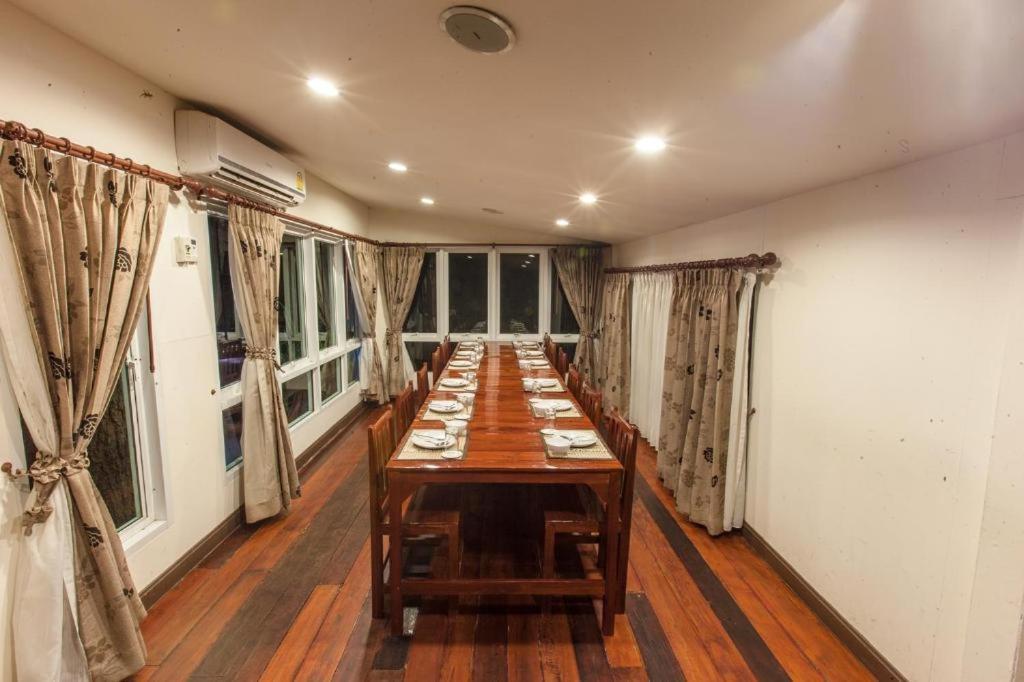קון קאן Varee Valley Resort And Restaurant מראה חיצוני תמונה