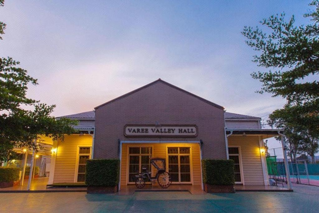קון קאן Varee Valley Resort And Restaurant מראה חיצוני תמונה